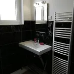 Apartment La Marina 2 *