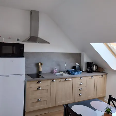 La Marina 2 Apartman *